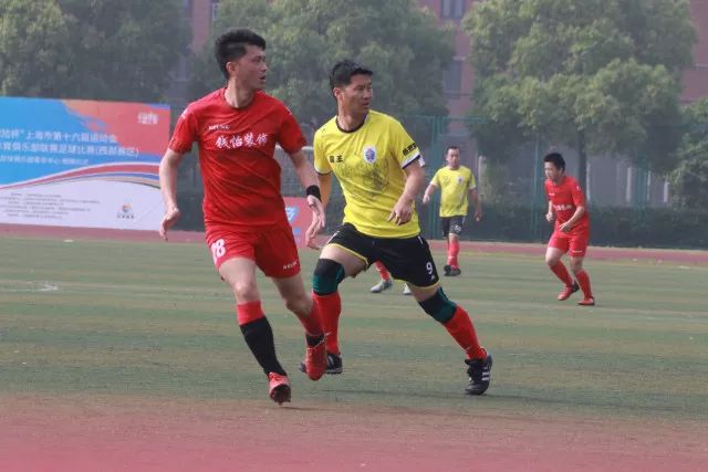 莫大留学生陈宇昕因不当行为遭网友质疑道歉不诚恳